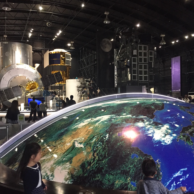 JAXA Tsukuba Space Center’s exhibition hall tour is  free!